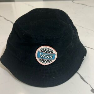 Vans black bucket hat kids s/m